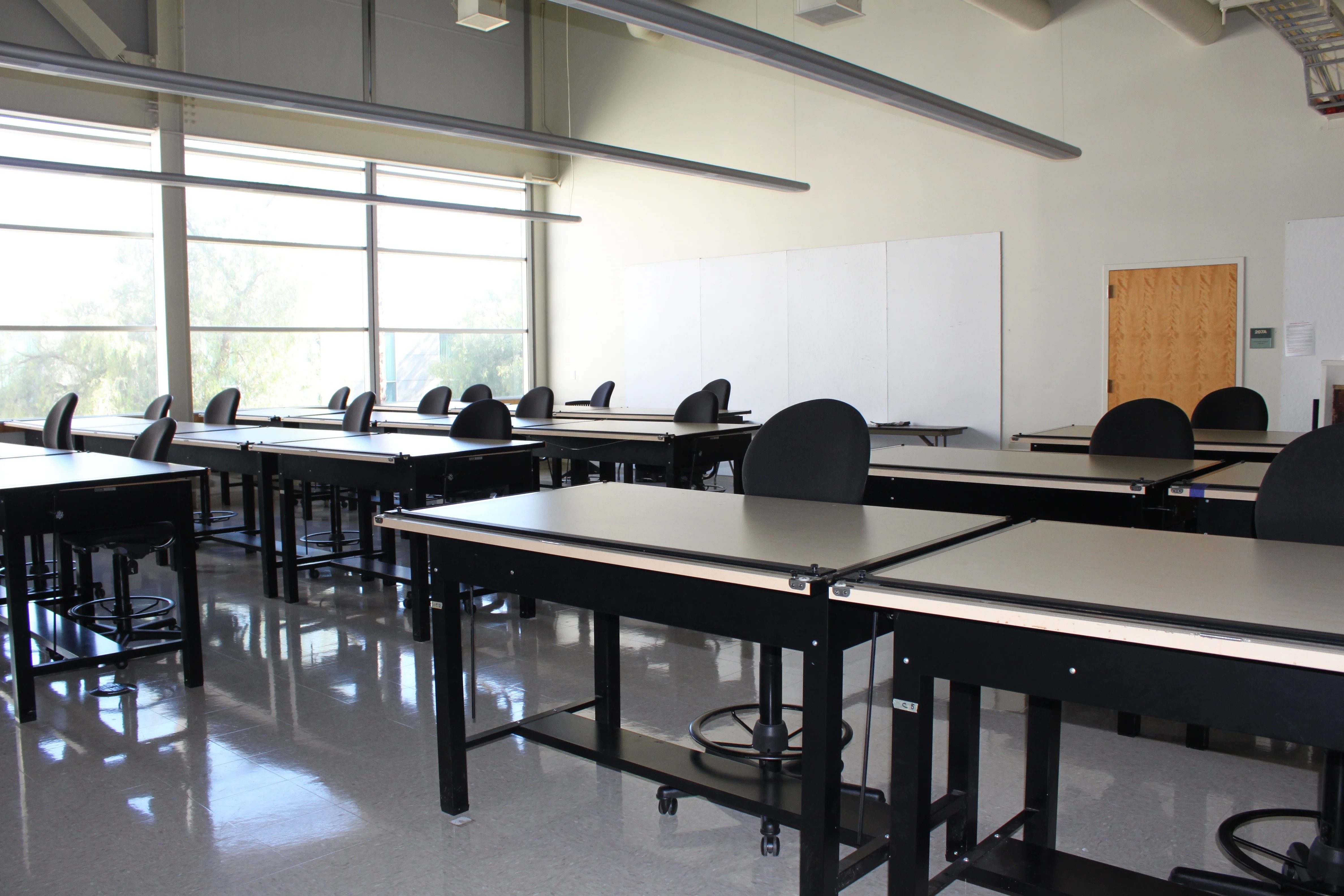 Contemporary Classroom Modernes klassenzimmer klaslokaal anacollege