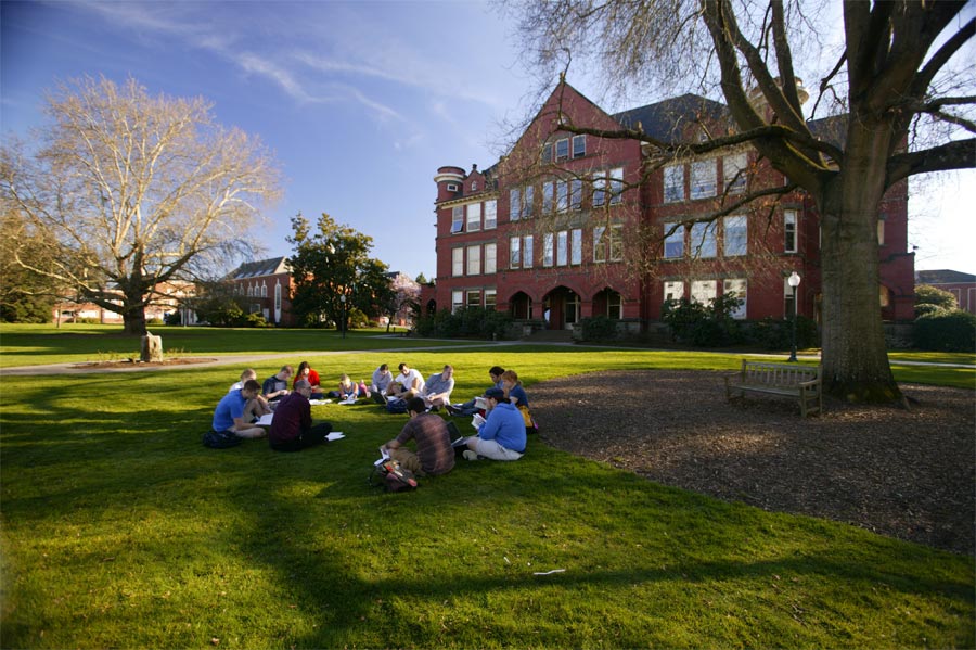 Willamette University Colleges That Change Lives
