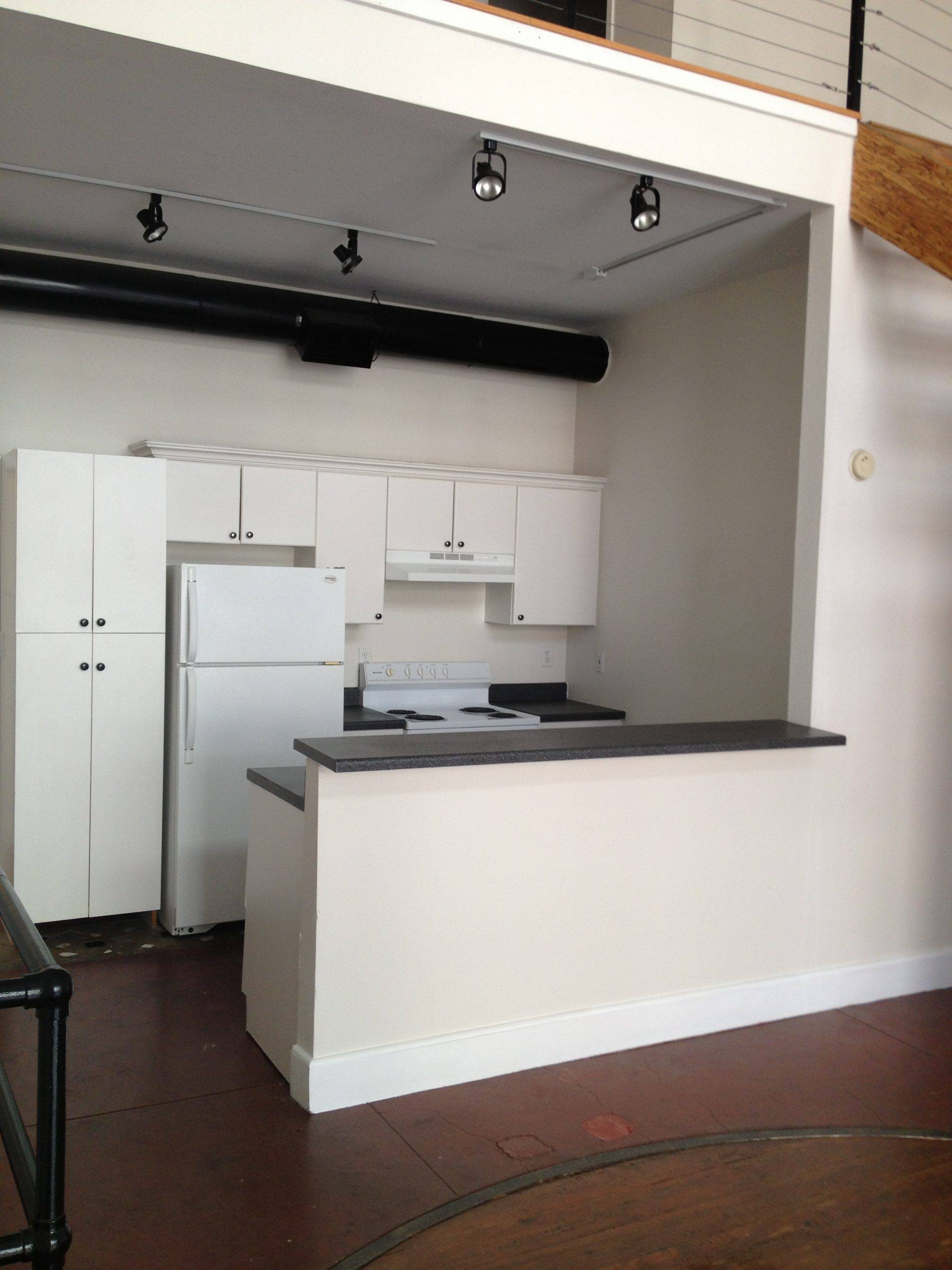 Deep Ellum Office / Retail / Gallery / Photography Studio / Residence with Basement CTCTexas