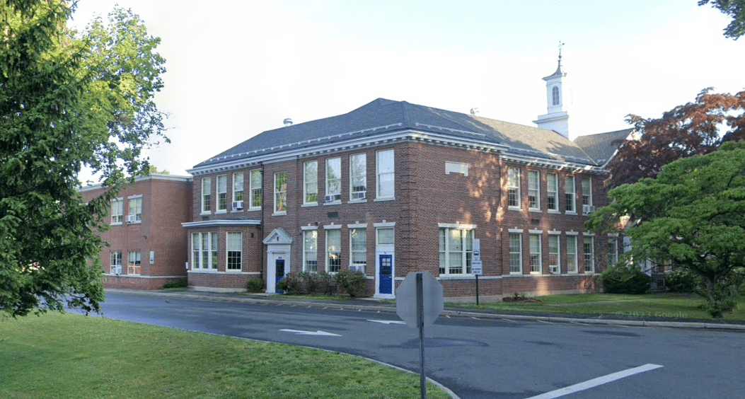 Committee Delays 86M Darien Elementary School Renovations by a Year