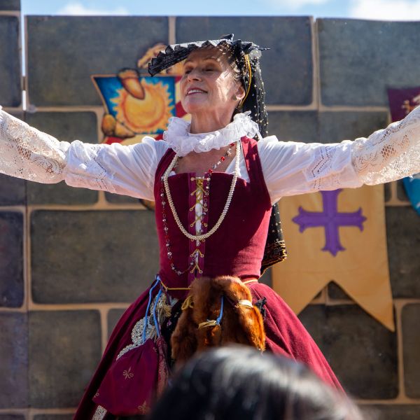Lady Pretensia Presents The Connecticut Renaissance Faire Family Fun