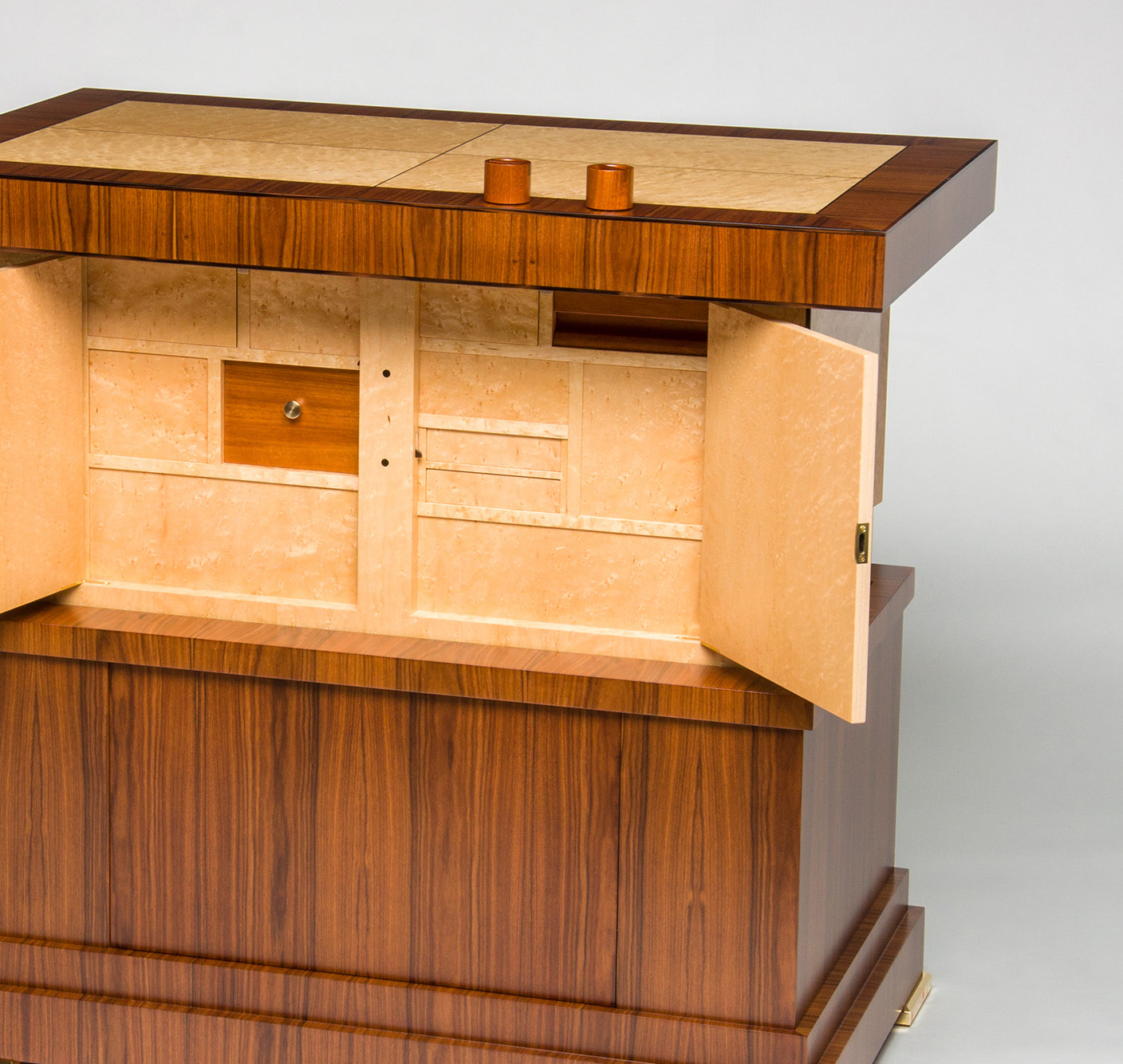 CT Fine Furniture Custom veneered furniture of the highest caliber