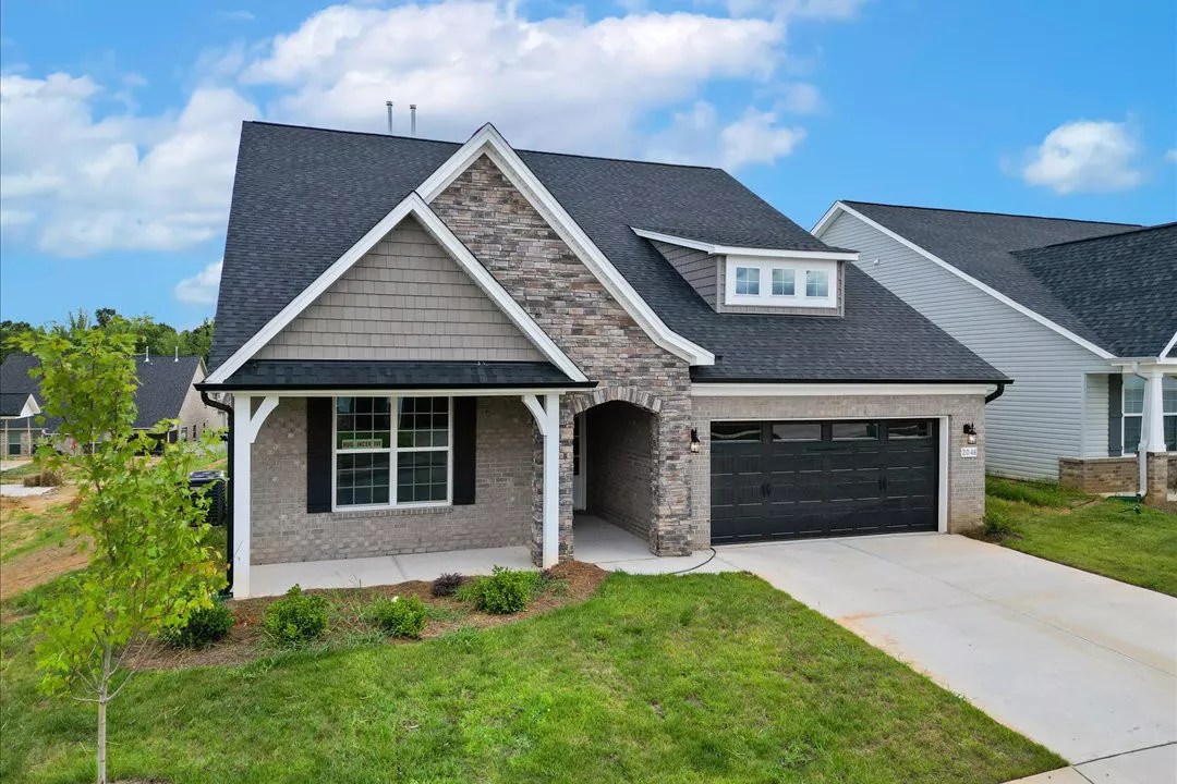 Windsor Homes Mackintosh on The Lake Birkdale