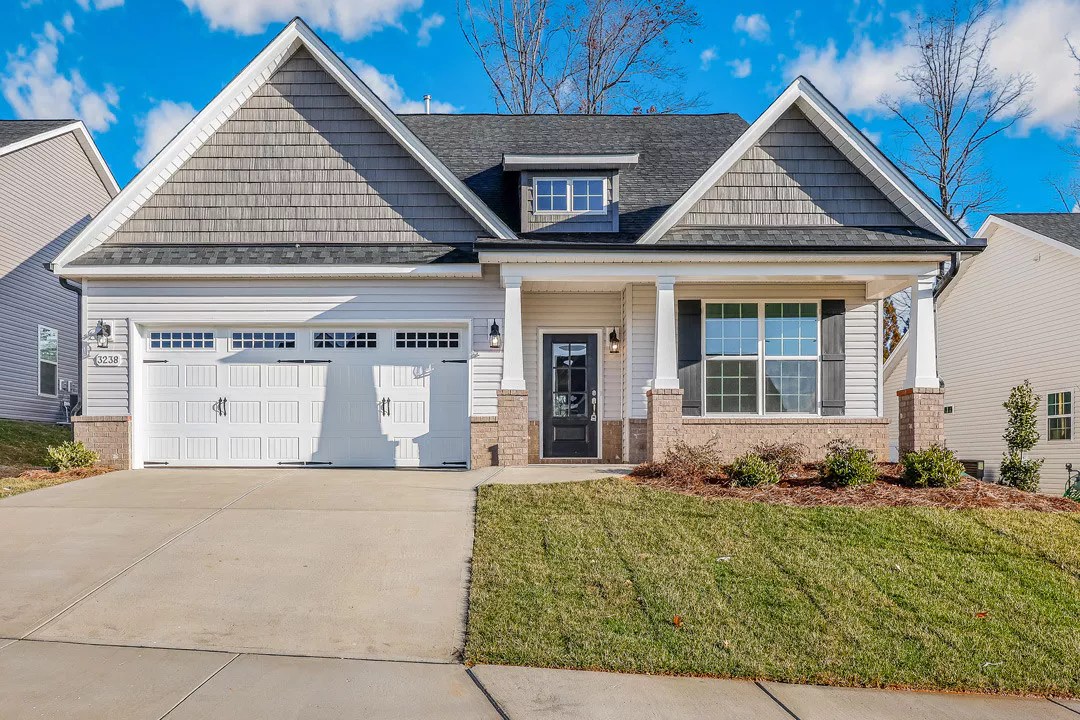 Windsor Homes Mackintosh on The Lake Birkdale