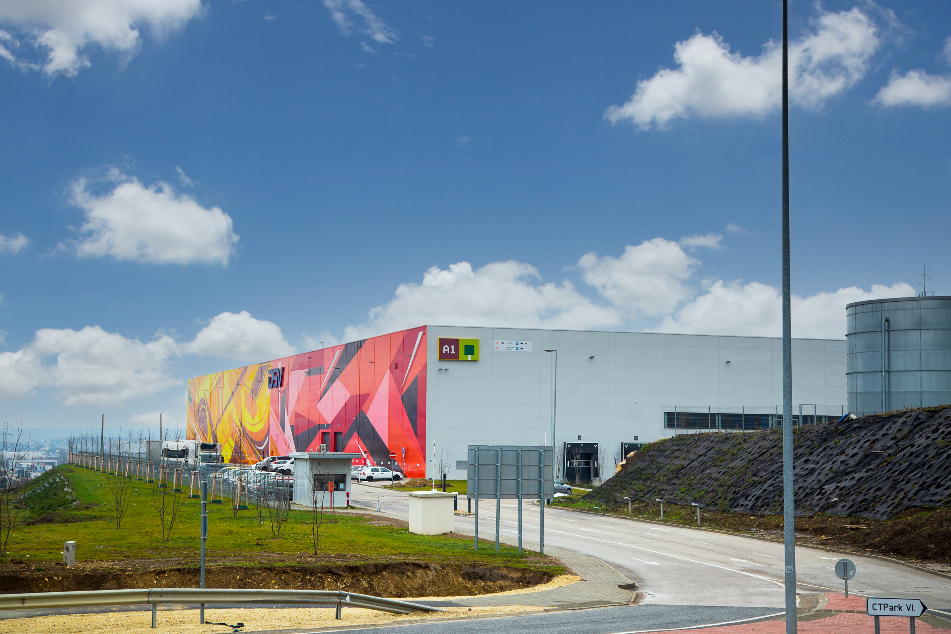 CTP Hungary completes the largest mural in Hungary and in Central