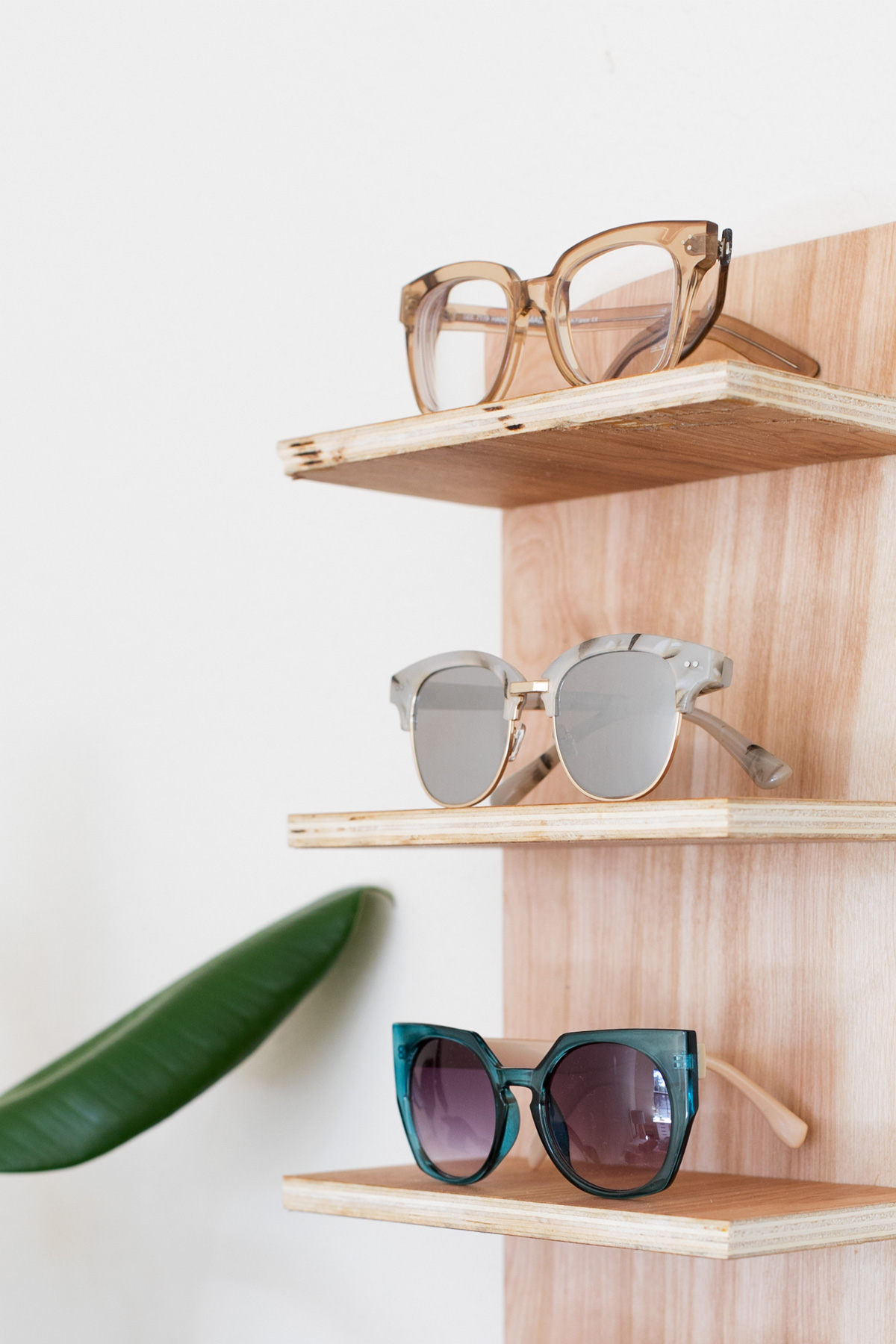 Renter Friendly DIY Sunglasses Holder for End of Summer Storage ctrl