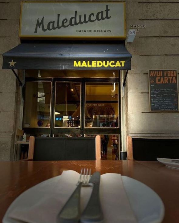 Restaurante Maleducat Cuatro patas y un mantel