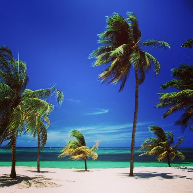 How to get from Havana to Varadero Cuba2Day