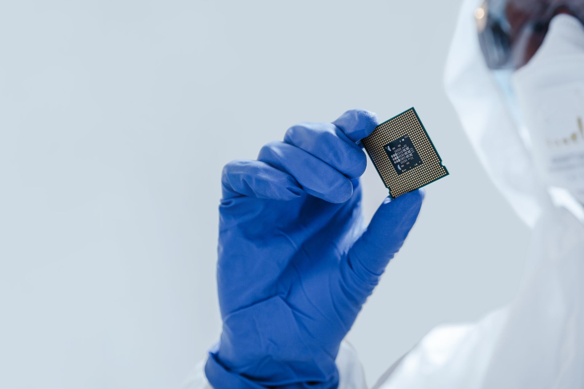 SEMICONDUCTOR STAFFING Cube Hub Inc.