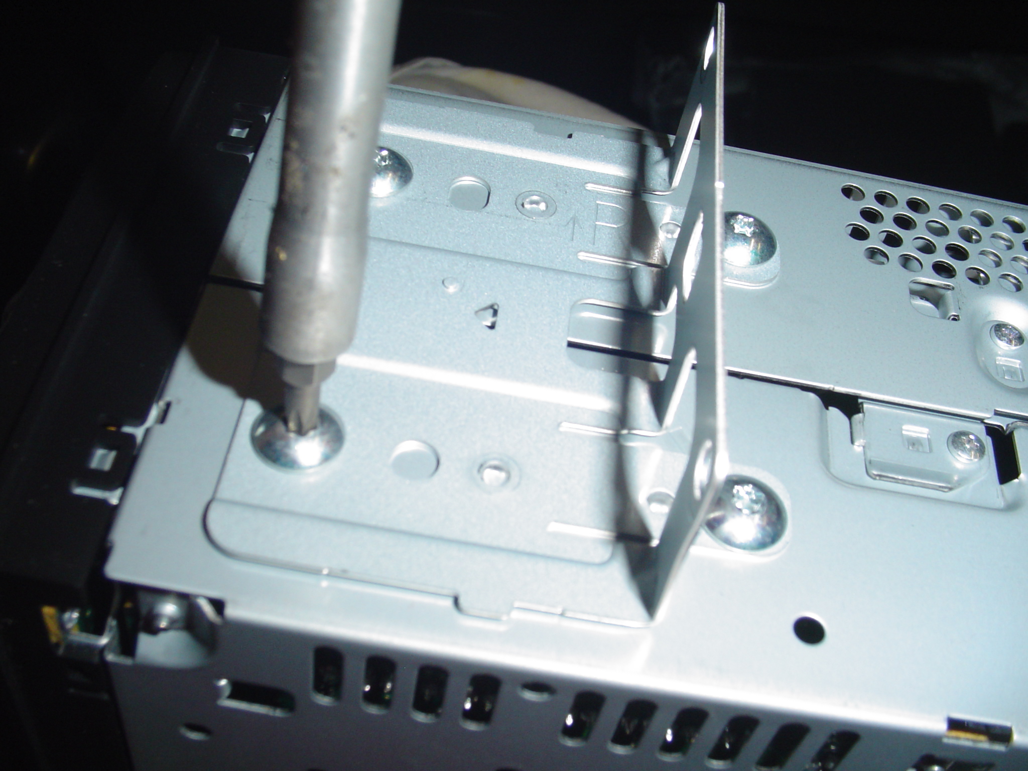 How to install radio in Nissan Cube 2009 2010 2011