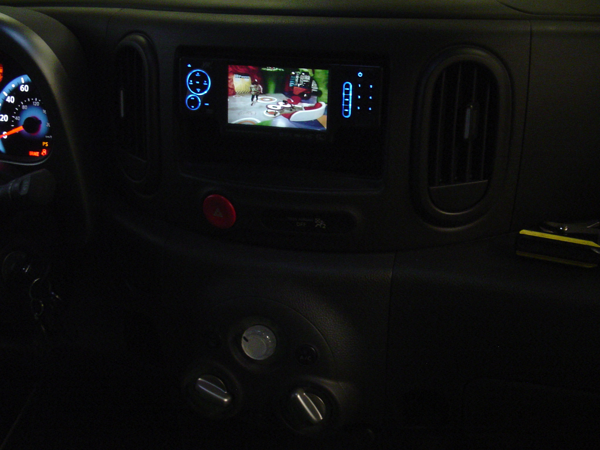 How to install radio in Nissan Cube 2009 2010 2011