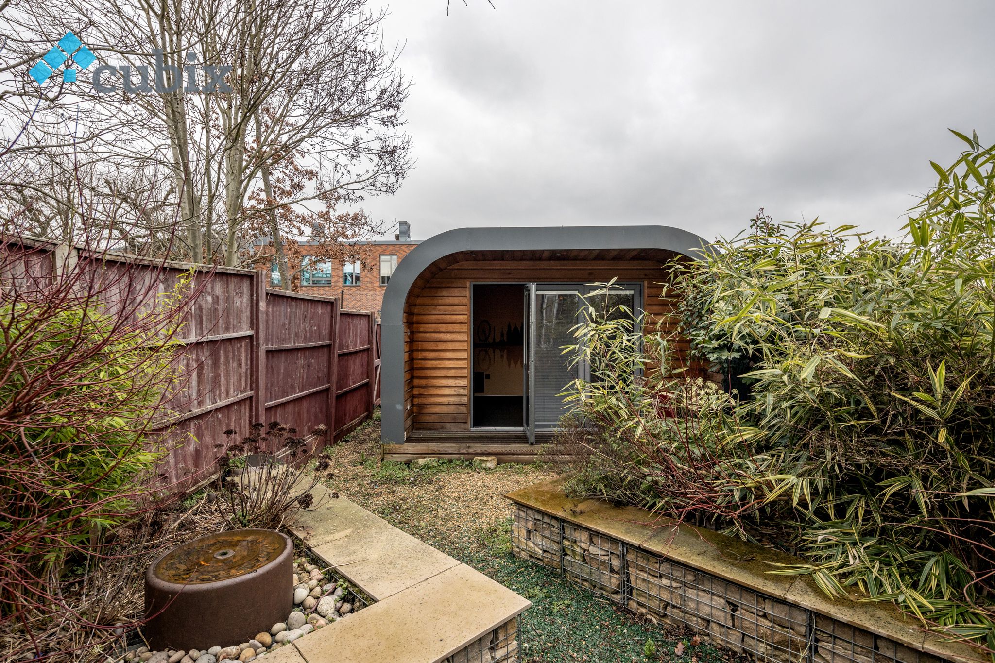 3 Bedroom House with Private Garden Monkleigh Rd Cubix Estate Agents