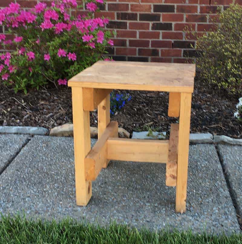 How to Build a Table {Kid's Woodworking Project}