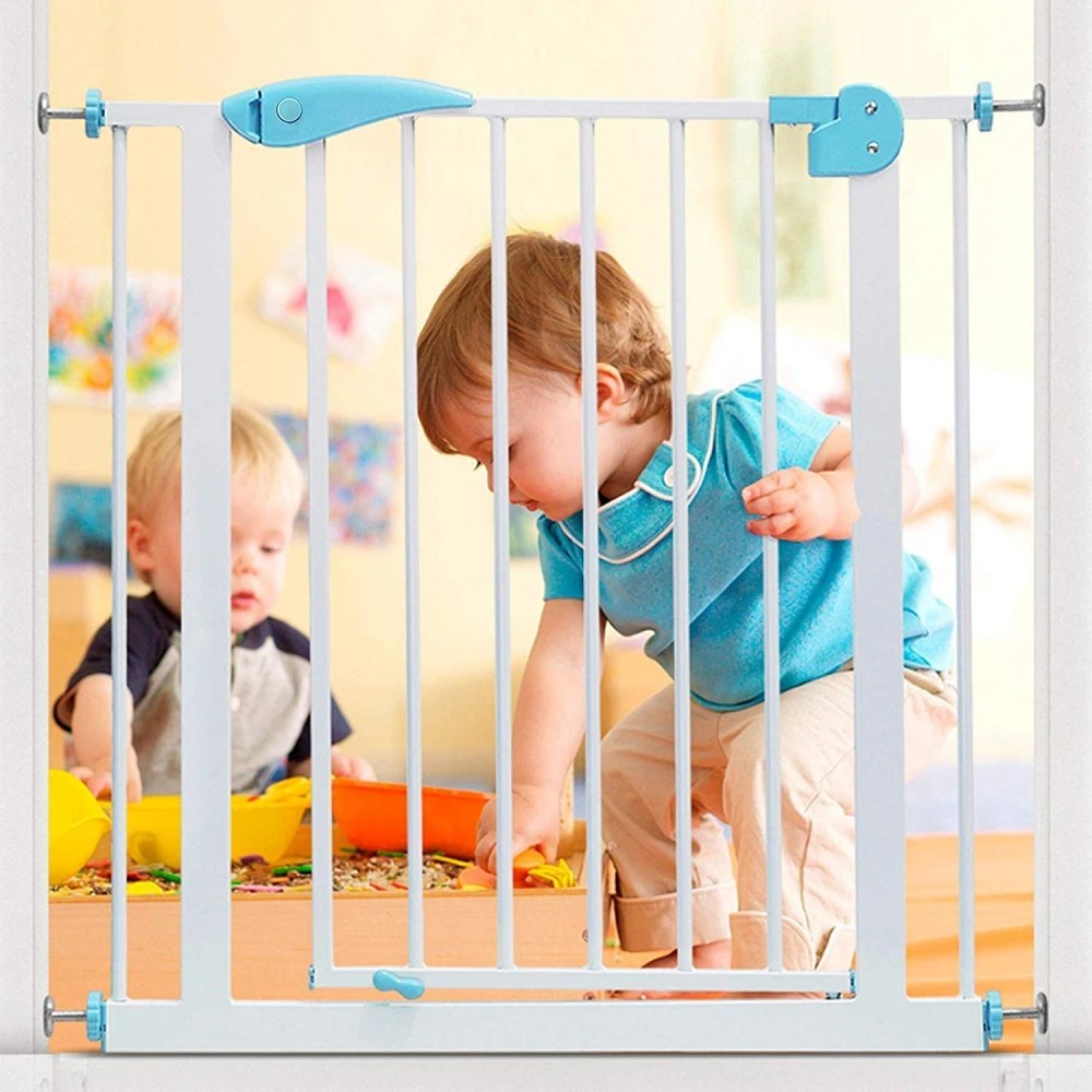 Best retractable baby gates