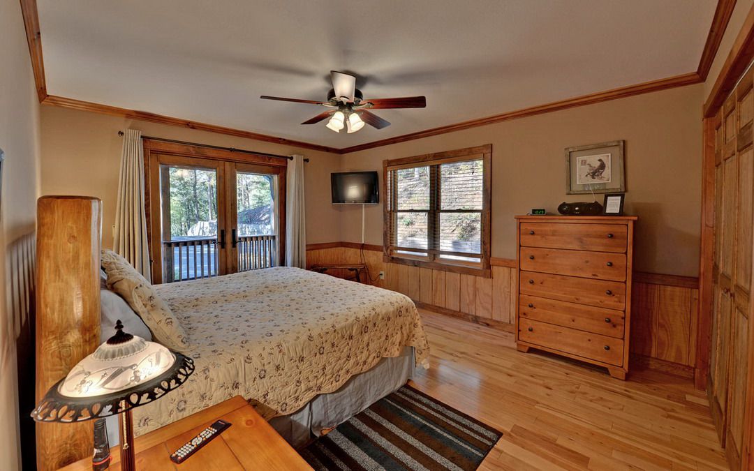 100 Acre Wood Rental Cabin Cuddle Up Cabin Rentals