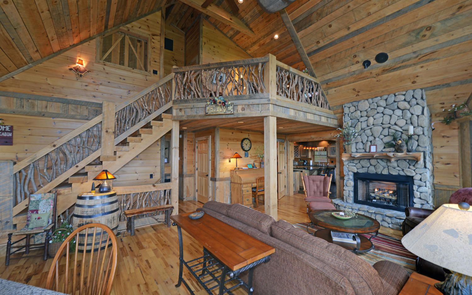 Heaven`s Doorstep Rental Cabin Cuddle Up Cabin Rentals