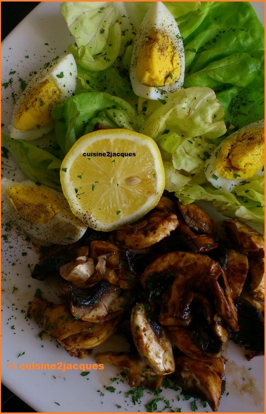 Salade de champignons crus