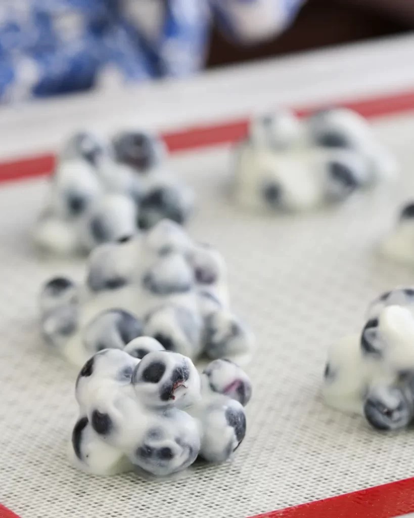 bombones clusters yogurt arandano