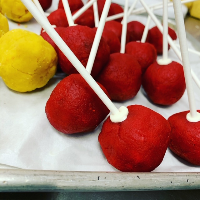 Cake Pop Culinary Creations