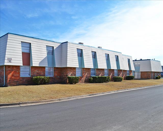 23 East Apartments Cullor Property Management