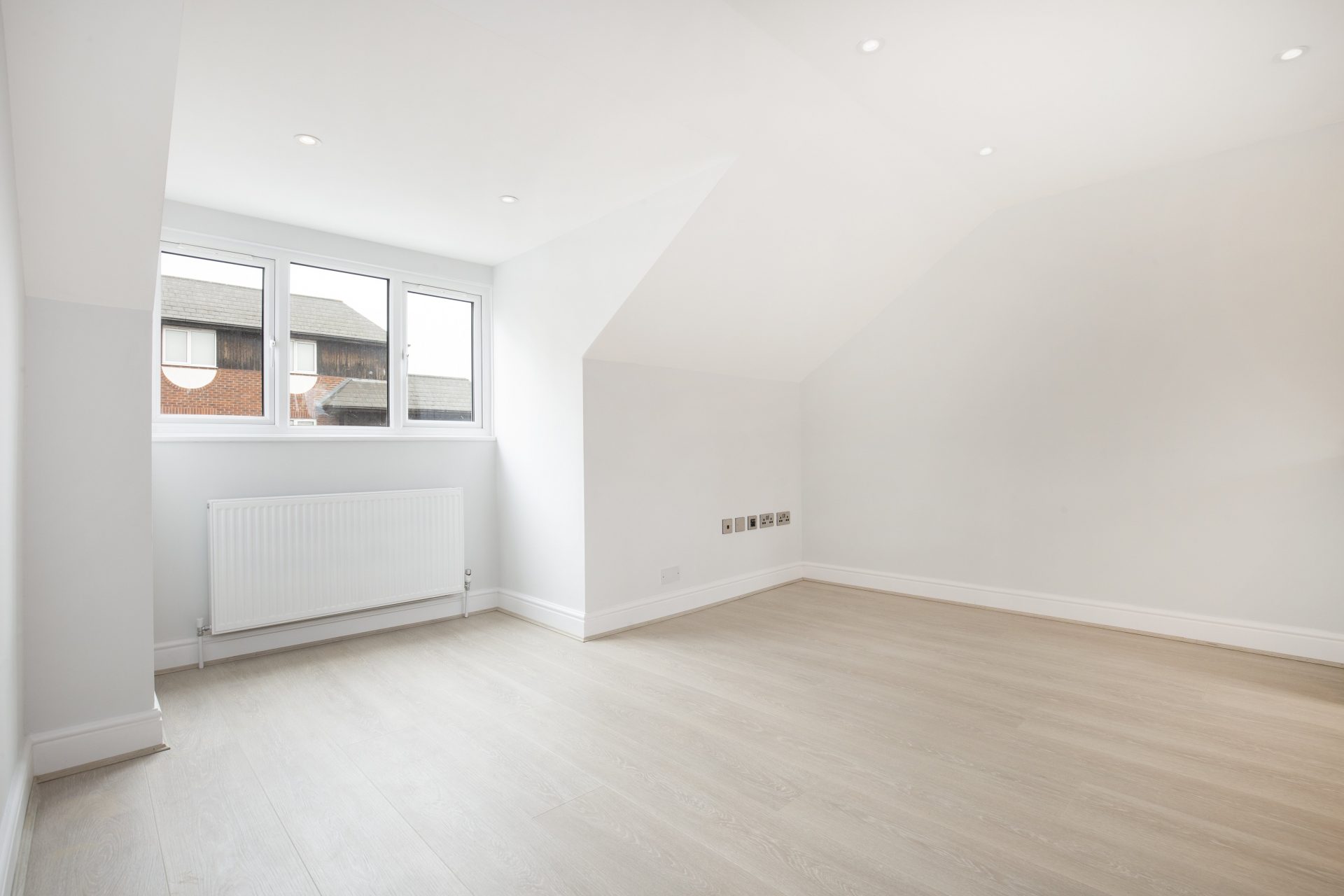 Knight Frank flat in Wimbledon benefits from home staging Cullum Design