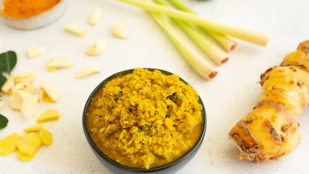 How to Make The Best Lemongrass Paste For Cooking?