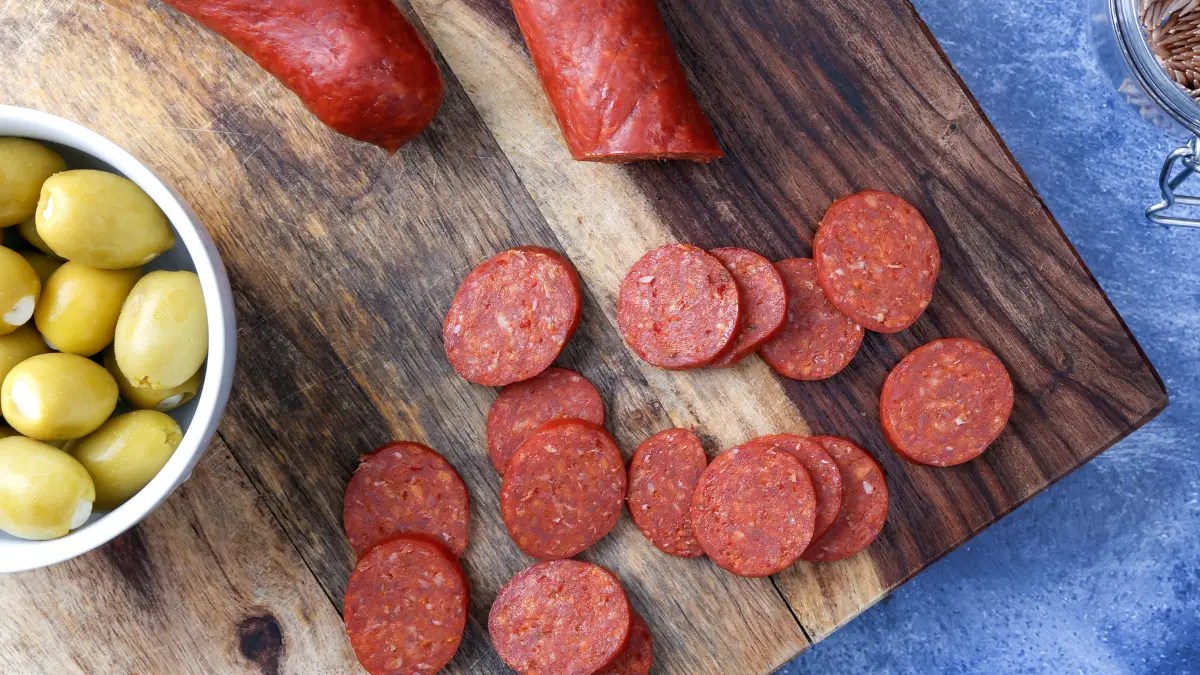 How To Tell If Pepperoni Is Bad? Cully's Kitchen