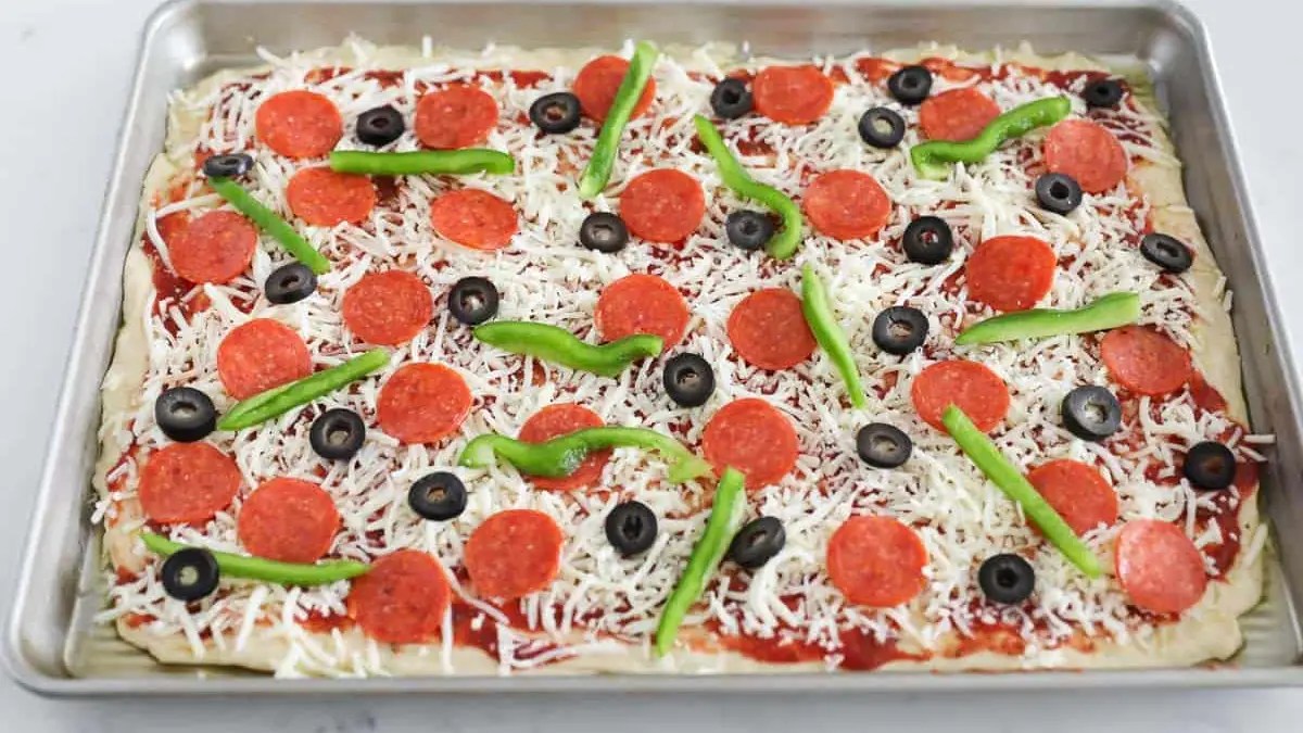 How to Make Sheet Pan Pizza? Cully's Kitchen
