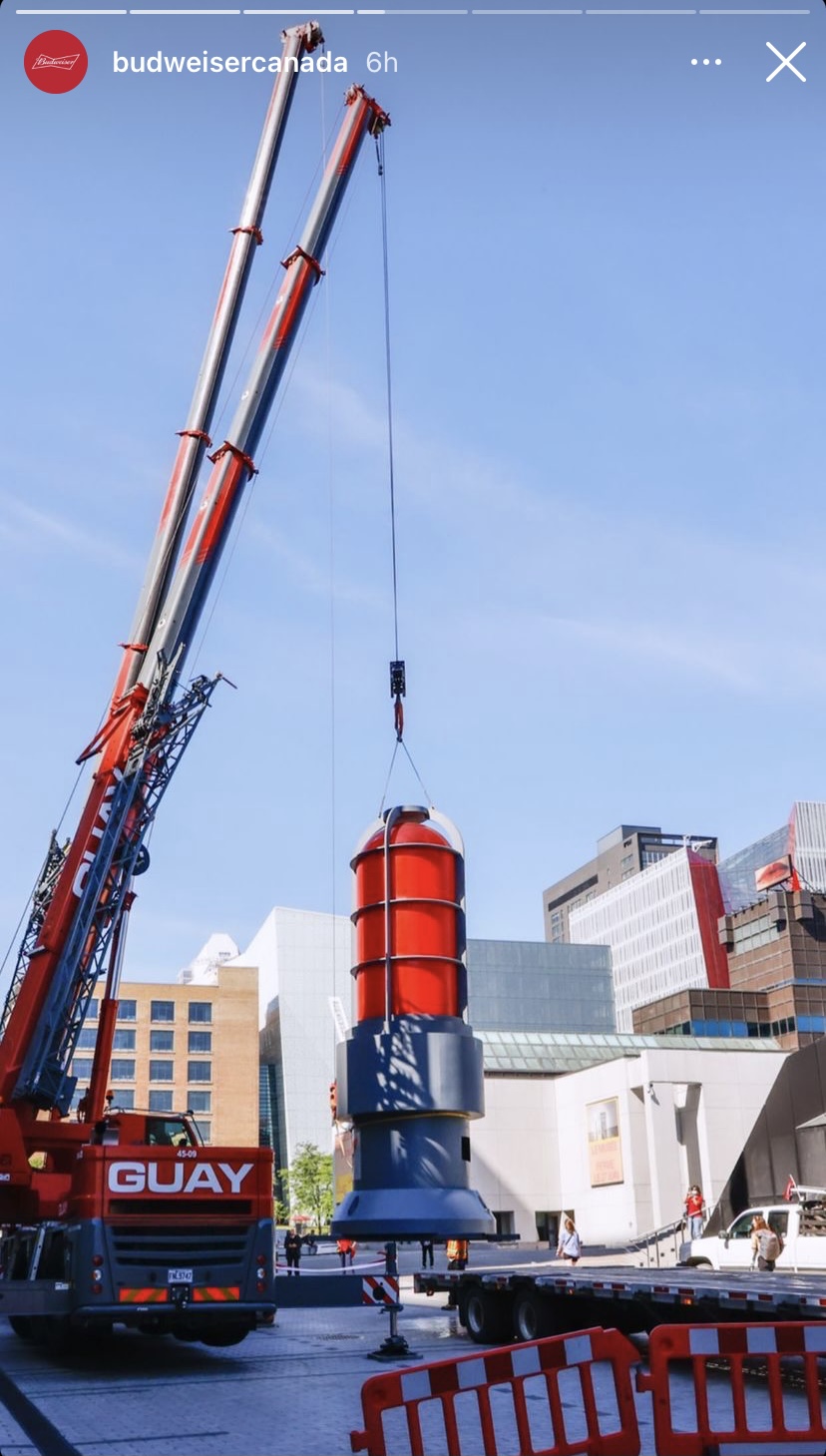Big Red Budweiser Goal Light arrives to celebrate Montreal as King of