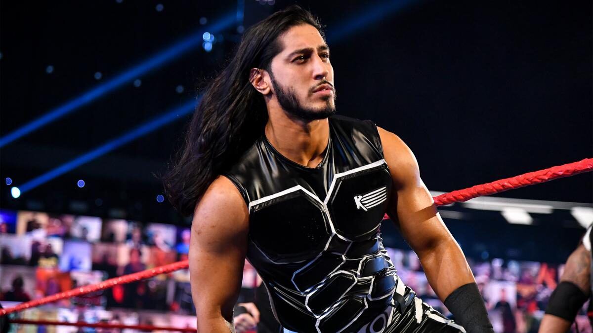 Mustafa Ali Returns On RAW Cultured Vultures