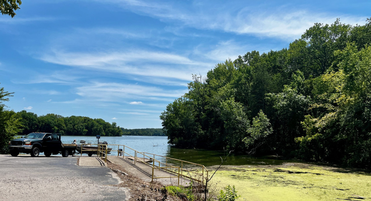 A Guide to Gallatin, TN Cumberland River Basin