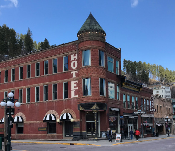 Deadwood, South Dakota Cupcake and Cornbread