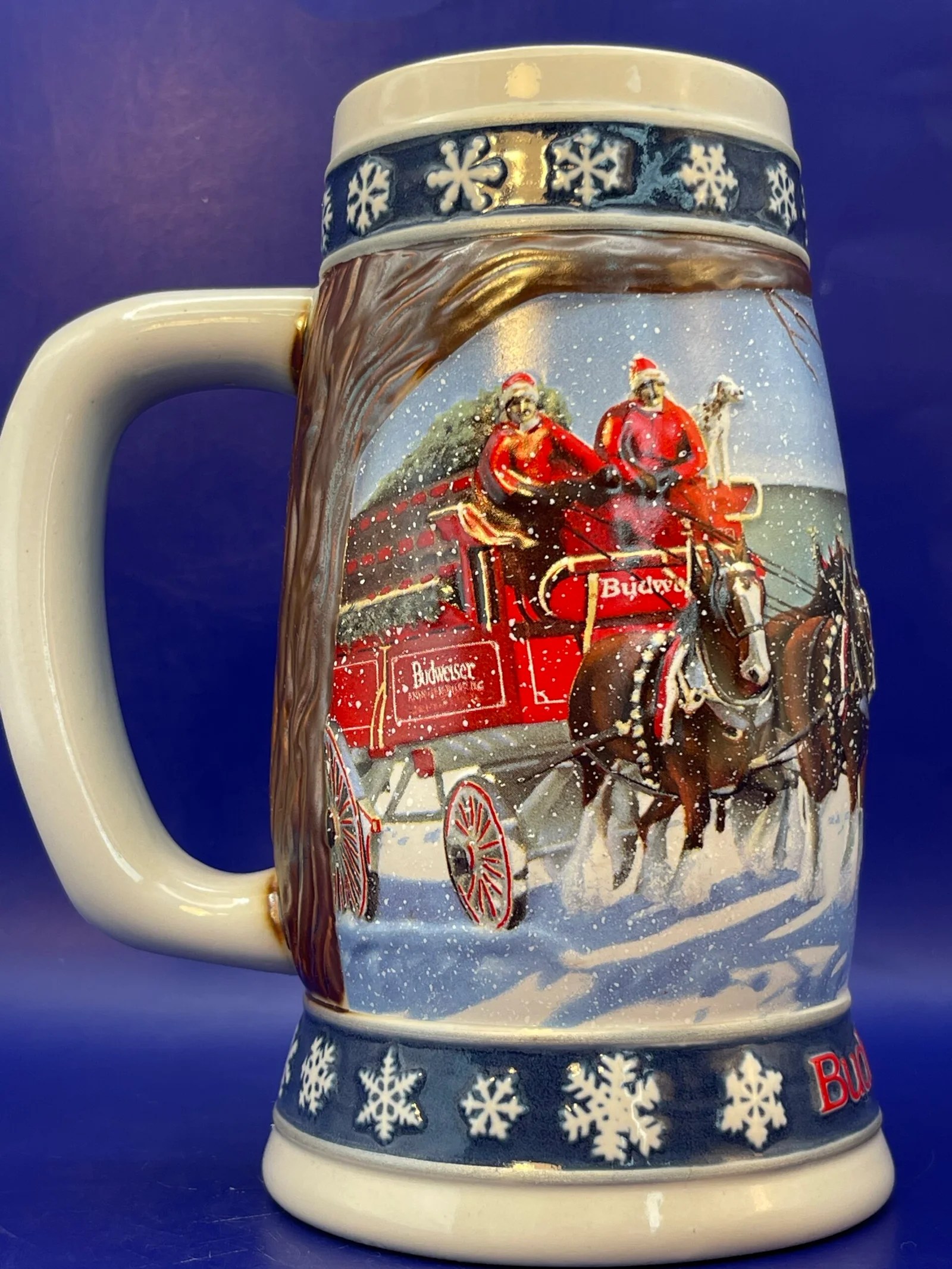3D 1995 Budweiser Holiday Stein CupofMood