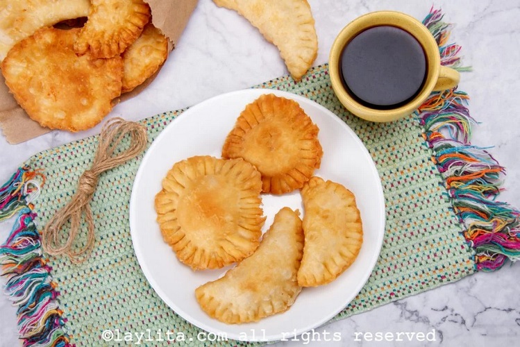 Pastelitos de queso con sabor venezolano para un rico desayuno