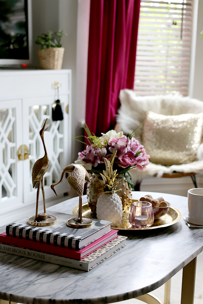 18 White Marble Coffee Tables We Love
