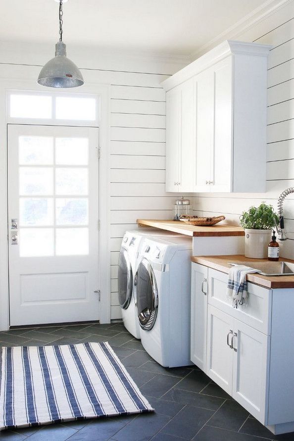 17 Dreamy Coastal Laundry Room Decor Ideas