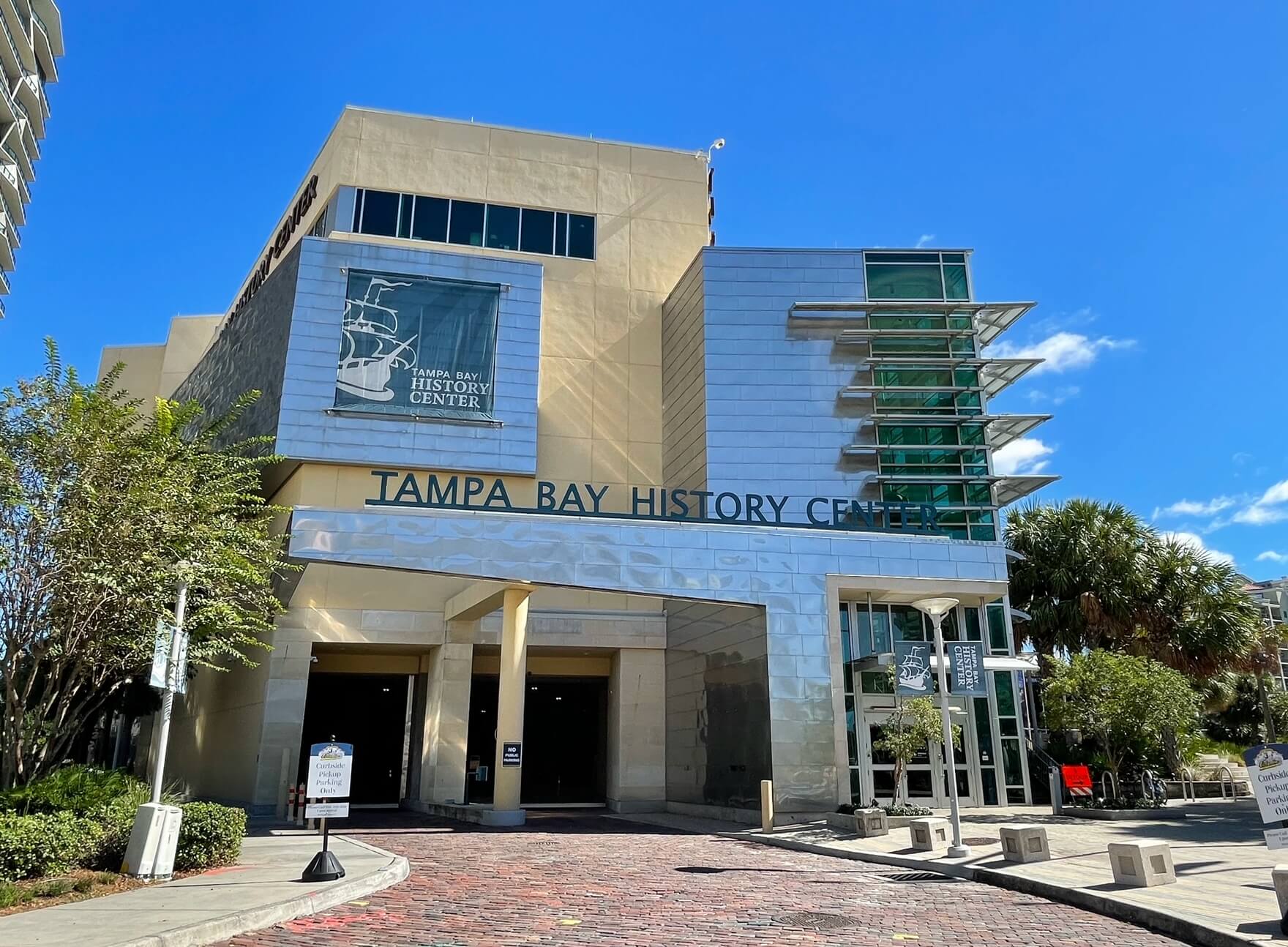 The Ultimate Wheelchair Accessible Tampa Florida Travel Guide