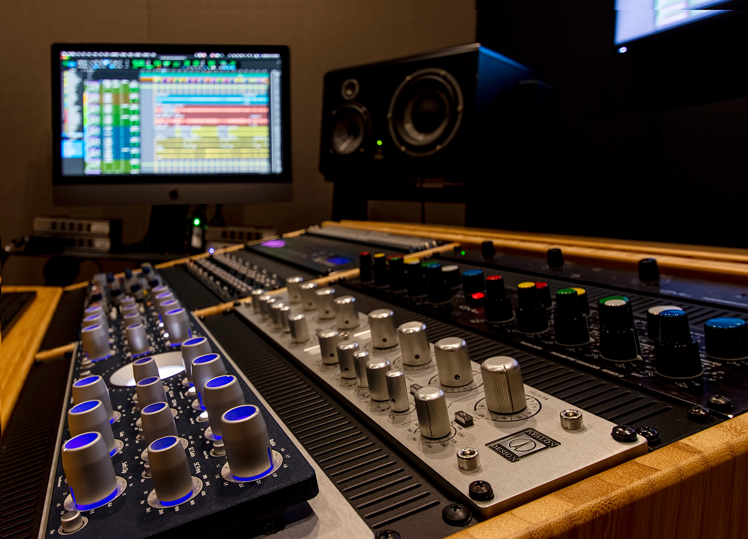 CURB 43 Studio C Curb Studios