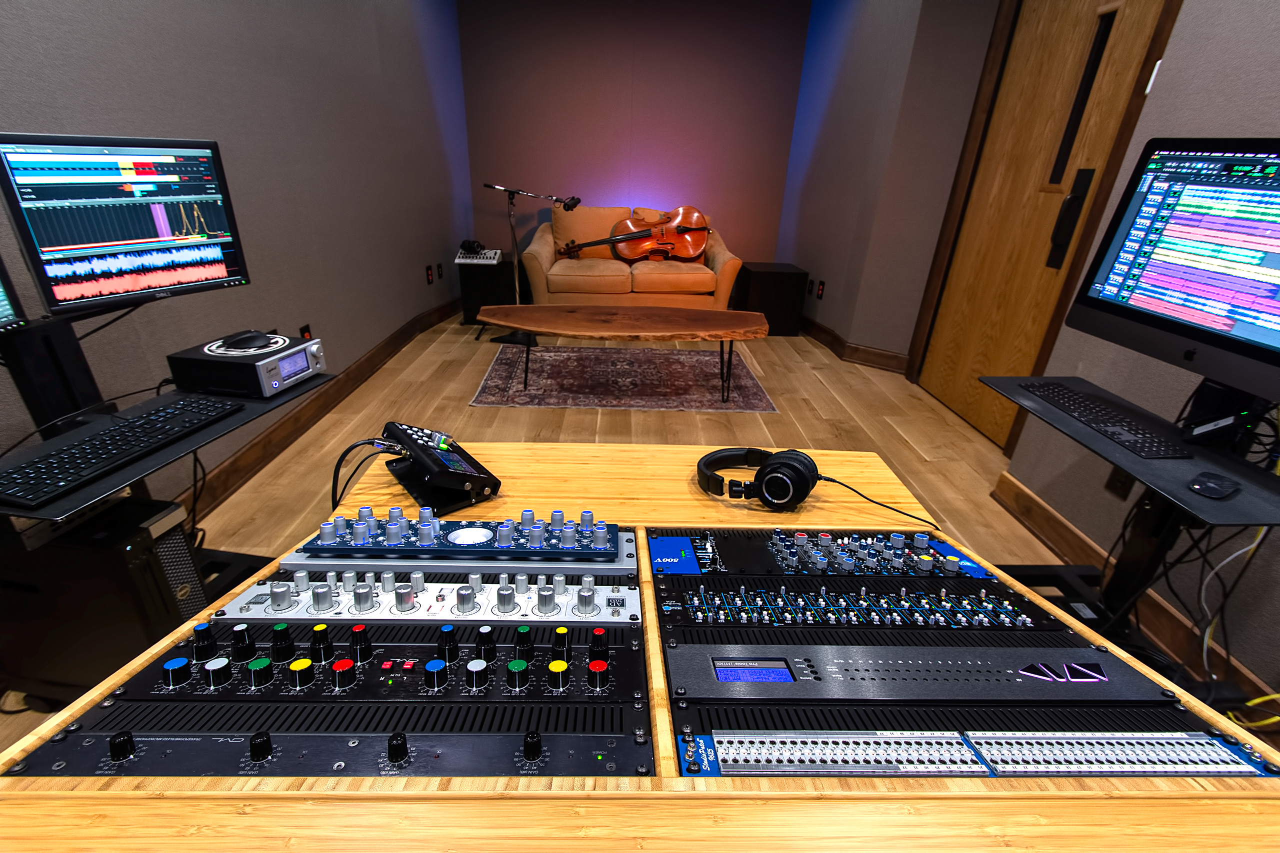 CURB 43 Studio C Curb Studios