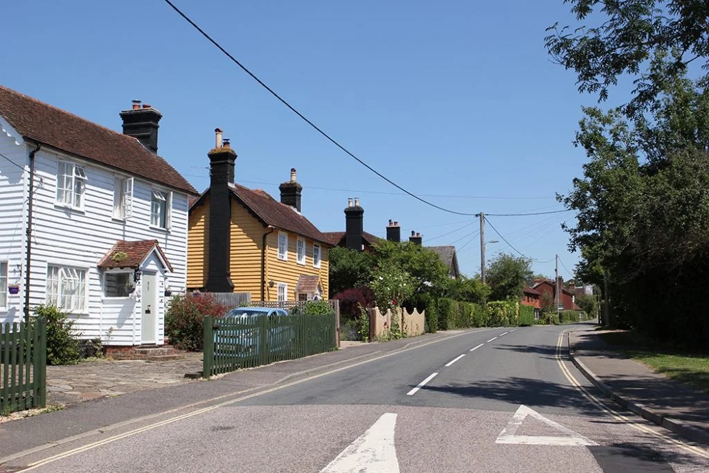 What's it like to live on St Hill, Weybridge, England