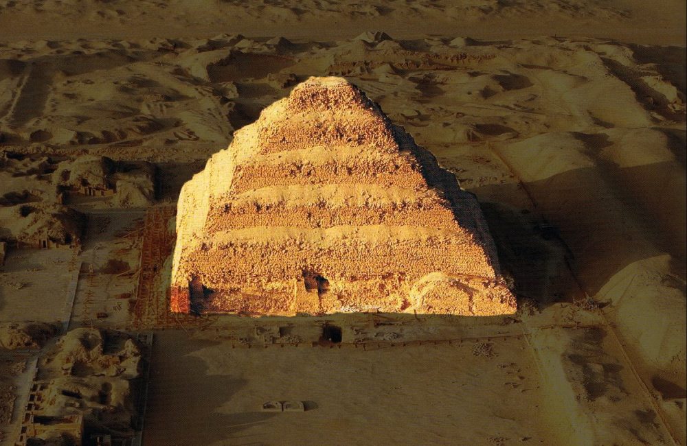 10 Aerial Images of Ancient Egypt's Oldest Pyramid — Curiosmos