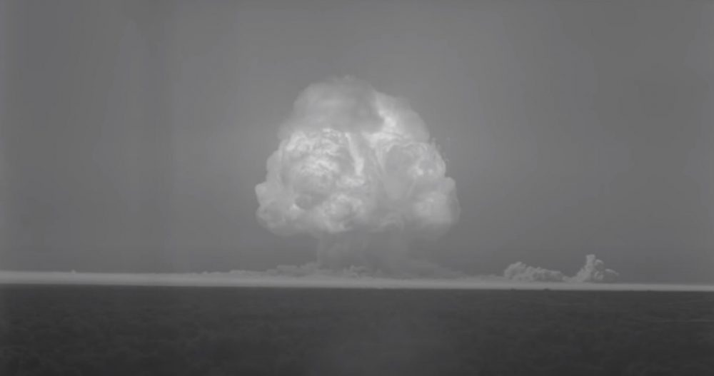 Project Trinity The Detonation of the First Atomic Bomb — Curiosmos