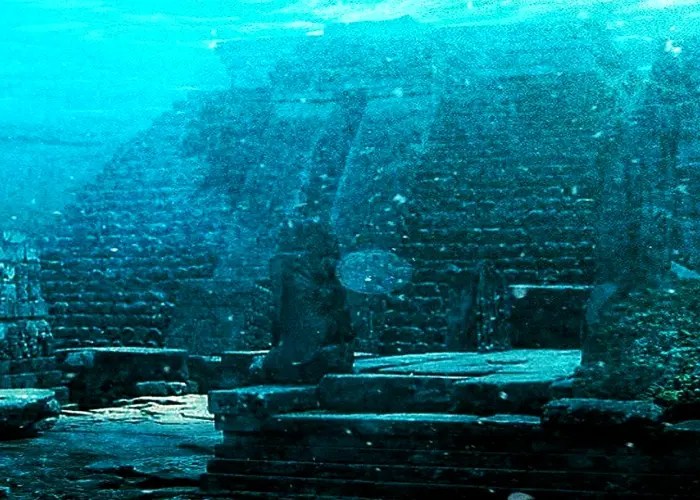 Lost Underwater Pyramid Found in Atlantic ocean After 20,000 Years