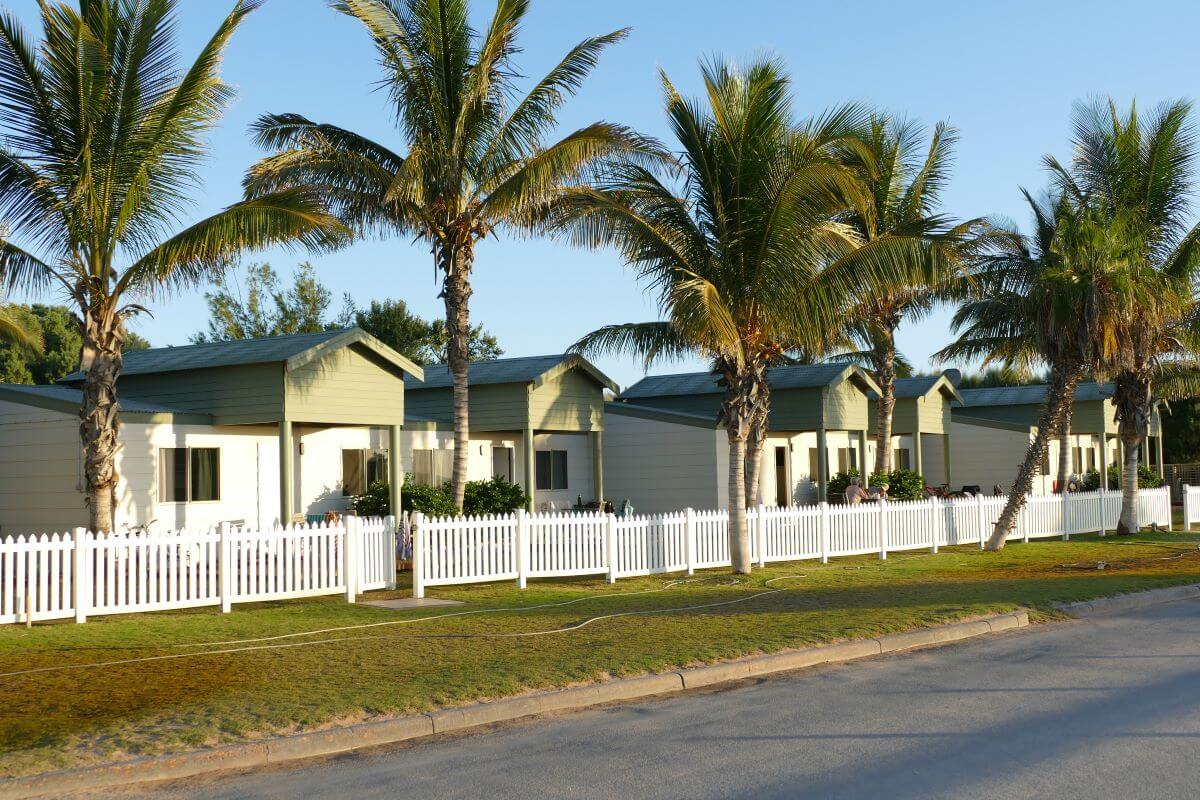 Which Coral Bay Caravan Park is Best for You?