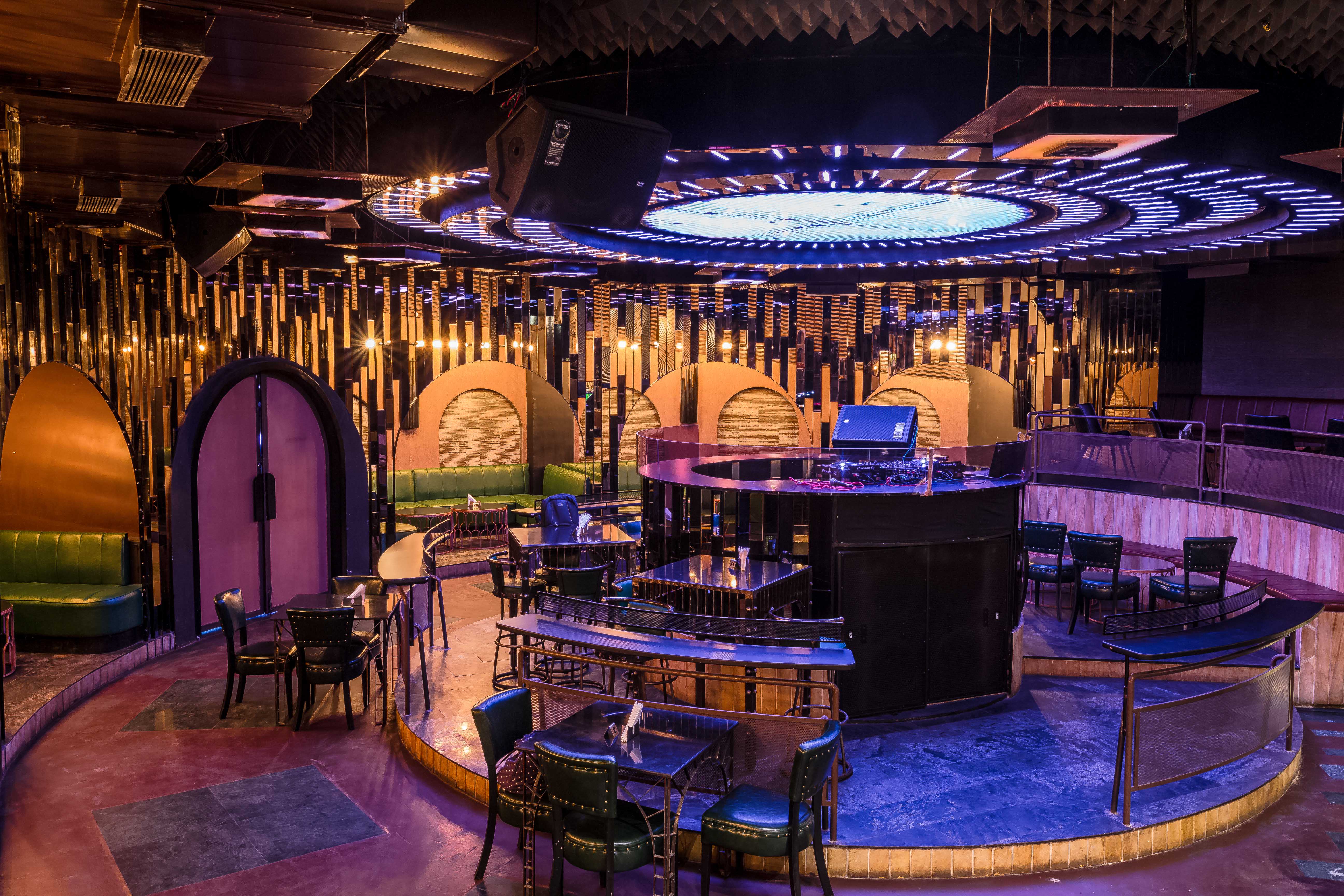 Your Guide To Christmas Parties & Events In Mumbai For 2019