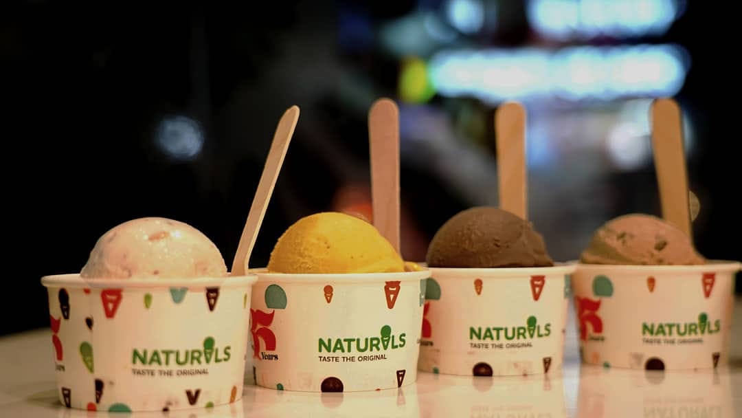 A Fruit Vendor's Son Started 'Naturals Ice Cream' & Built A ₹300 Crores