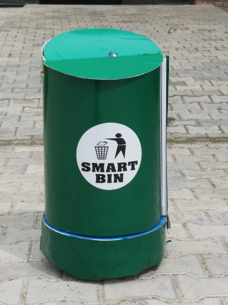 LPU Students develop Smart Dustbin ‘Ally’ for contactless waste