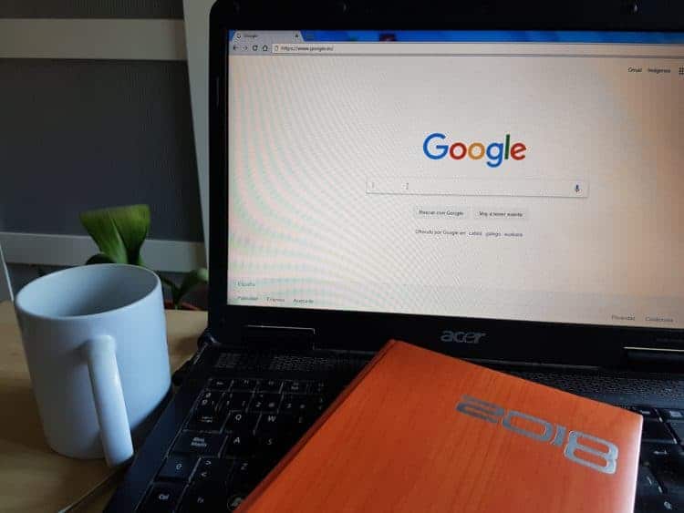 Cómo trabajar en Google. Requisitos, sueldo y cursos