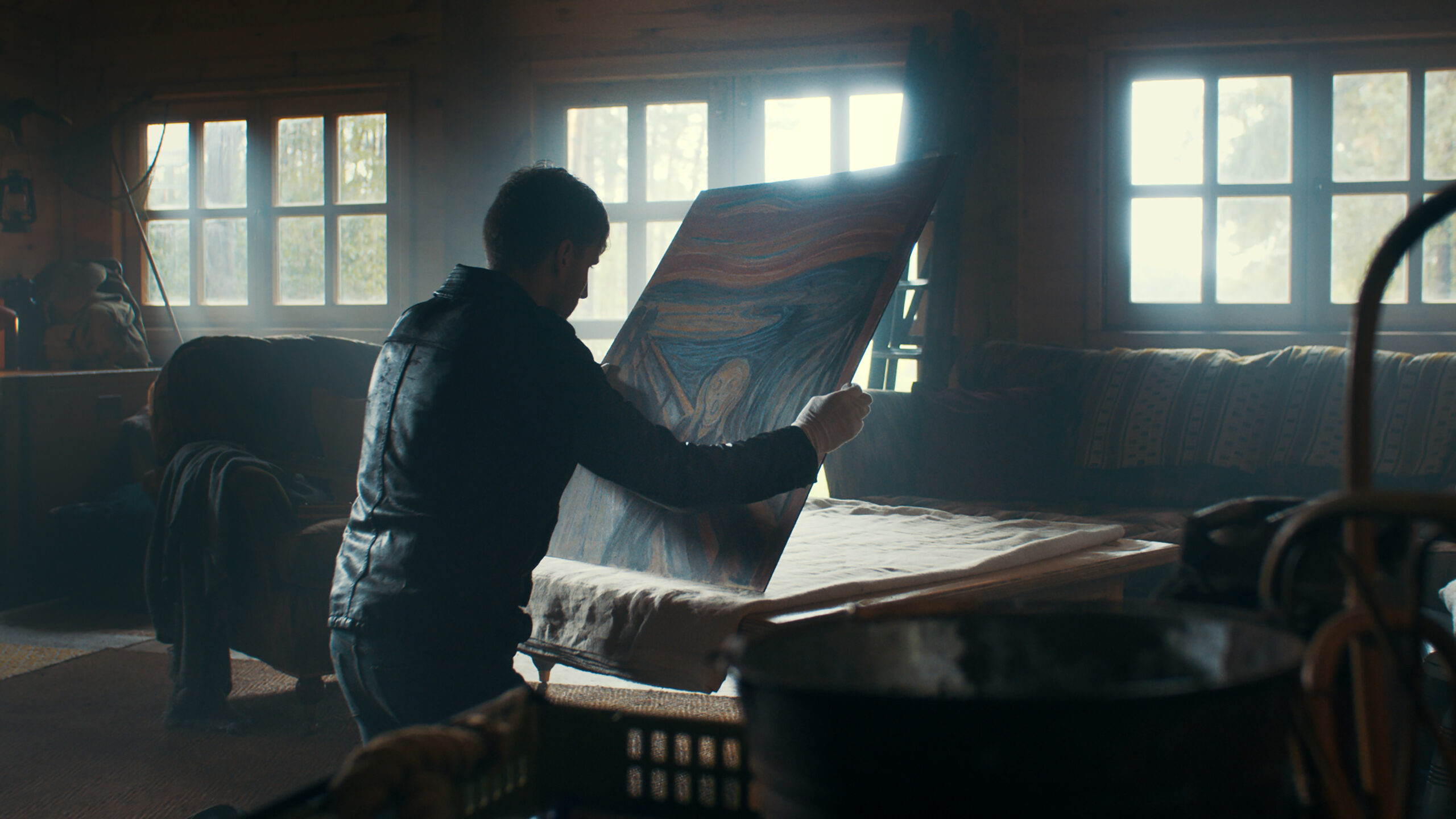 The Man Who Stole The Scream Curve Media