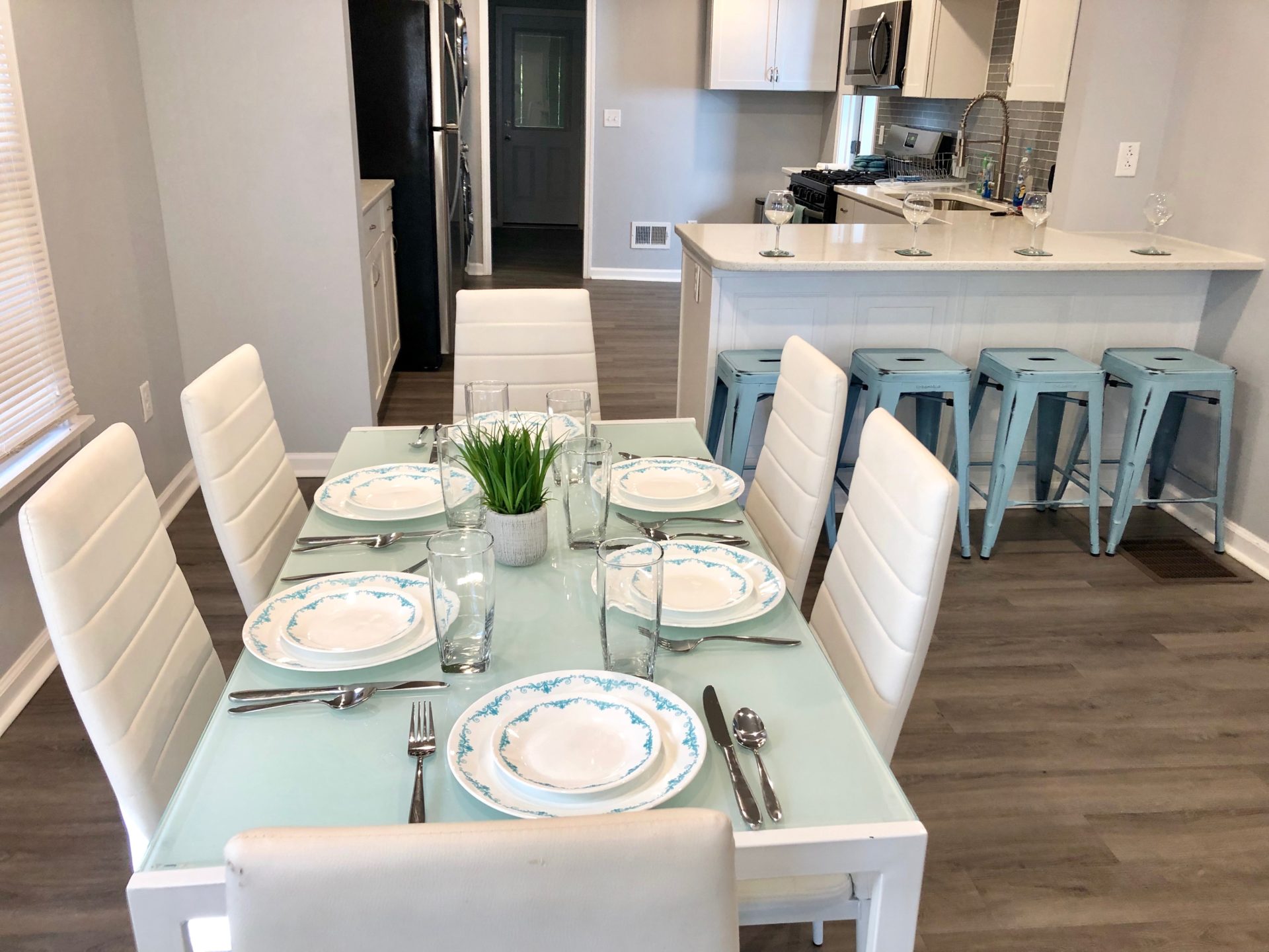 Upscale House in Syracuse, NY Fully Furnished in Tipp Hill 4 Bed 2